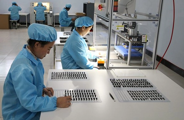 A Factory-Level Approach to Eliminating Common False Lash Defects