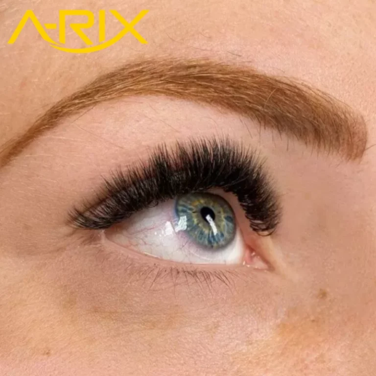 1- Russian Volume lash trending style